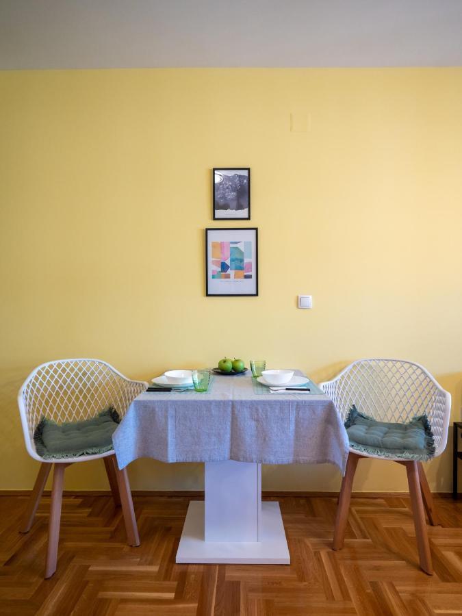 Green Apple Apartment Subotica Ngoại thất bức ảnh