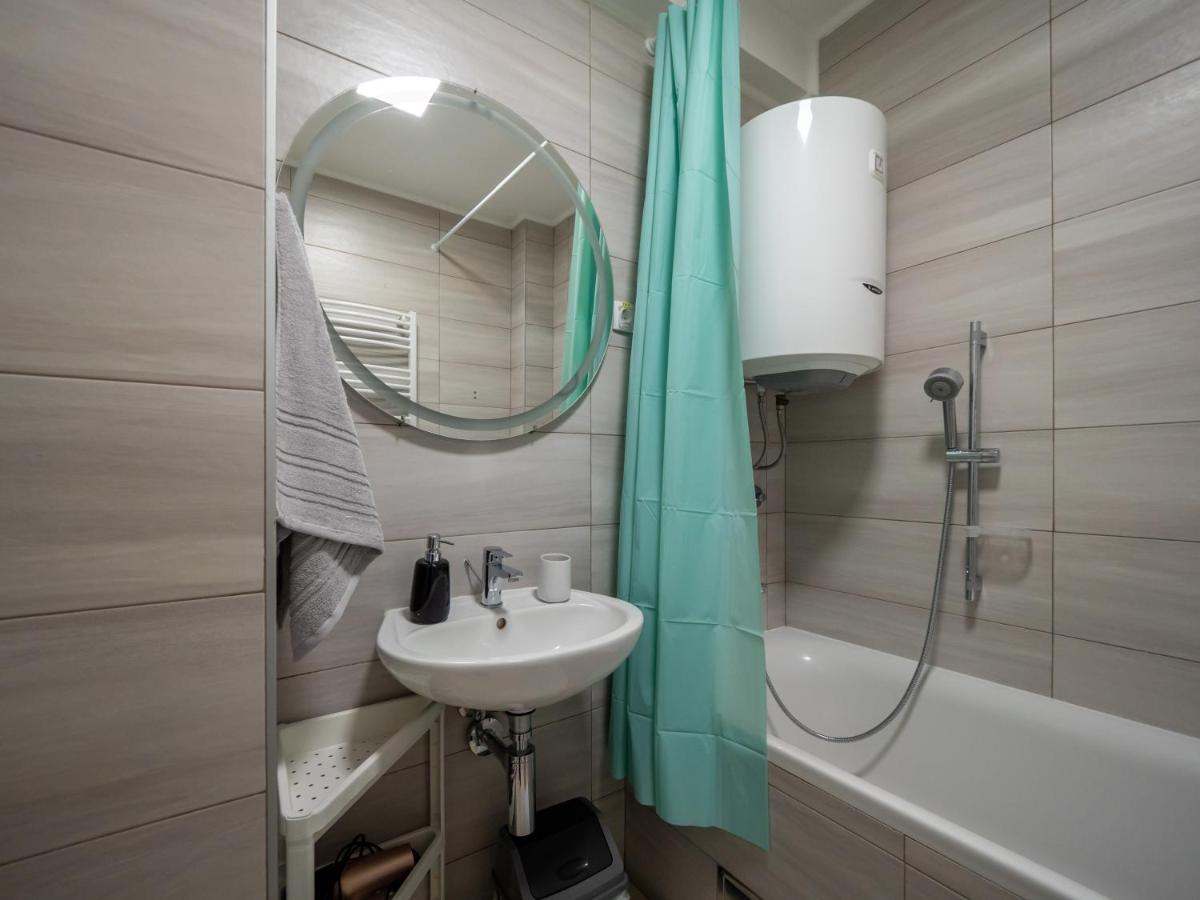 Green Apple Apartment Subotica Ngoại thất bức ảnh