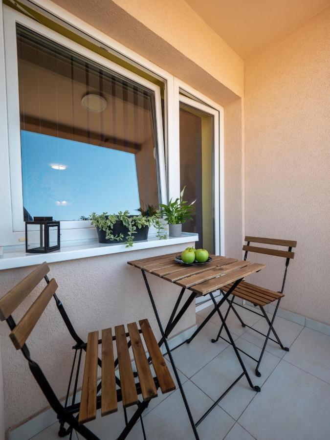 Green Apple Apartment Subotica Ngoại thất bức ảnh